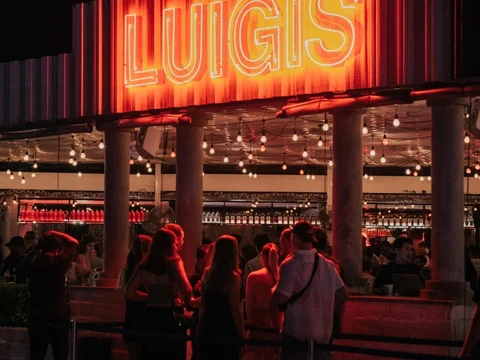 Luigis Hot Pizza