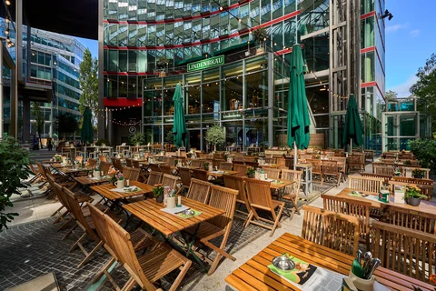 Lindenbraeu am Potsdamer Platz