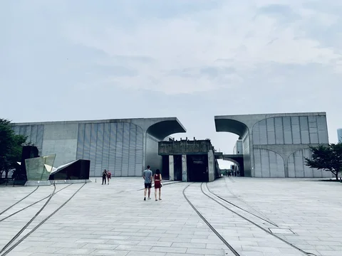 Long Museum West Bund