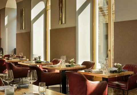 Dstrikt Steakhouse