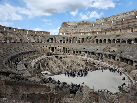 Coliseu e Fórum Romano - exterior