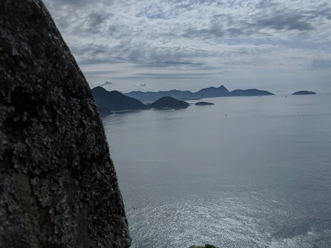 Trilha do Costao do Pao de Acucar