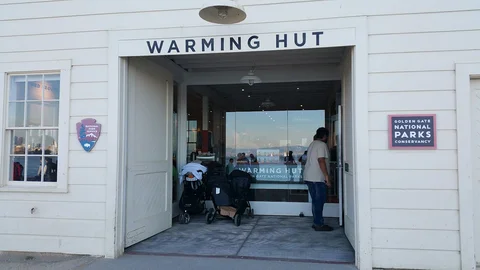 Warming Hut Park Cafe