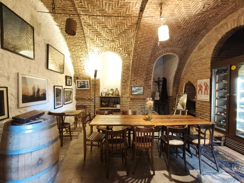 Vino Underground