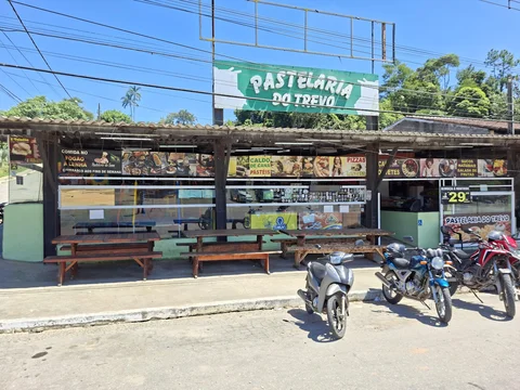 Pastelaria do Trevo Arraial