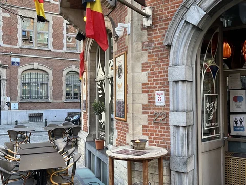 Grimbergen Cafe