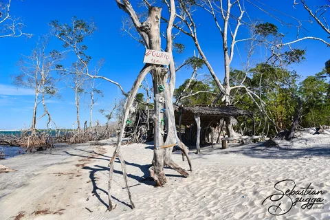 Praia de Mangue Seco Guriú