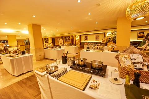 Boutique Bateel Tahlia