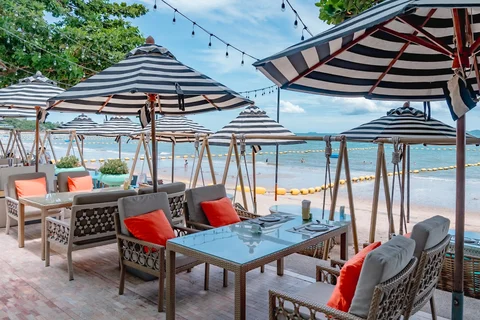 Surf & Turf Pattaya