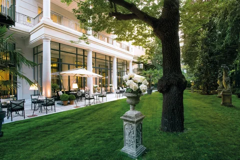 Palazzo Parigi Hotel e Grand Spa