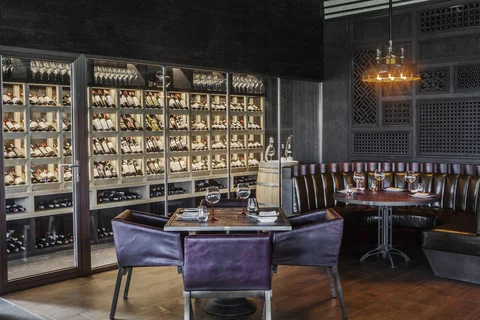 Age Restaurant