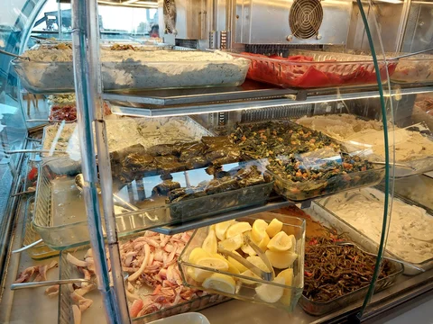 Seven Hills Restaurant