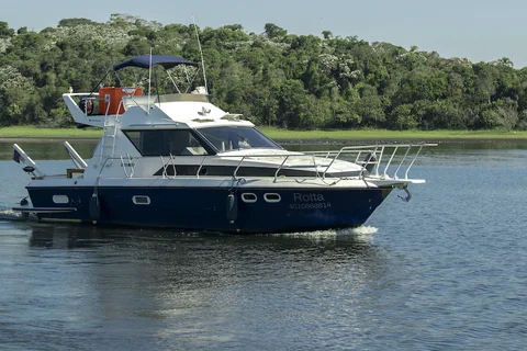Passeio de barco privativo na Represa de Guarapiranga