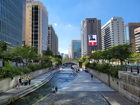 Cheonggyecheon Stream