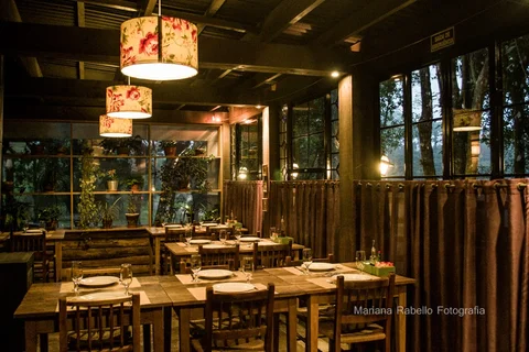 Restaurante e Pizzaria Forneria da Mata