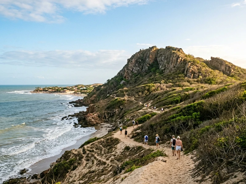 Roteiro de 3 dias inteiramente voltado para o ecoturismo sustentavel e de baixo impacto no Parque Nacional. Projetado sob medida para entusiastas da preservacao ambiental, o itinerario prioriza trilhas a pe por monumentos naturais intocados como o Morro do Serrote e a Praia da Malhada, alem de esportes aquaticos nao motorizados nas lagoas de agua doce cristalina. Todas as refeicoes destacam a pesca costeira artesanal de manejo correto e ingredientes da agricultura familiar cearense, acompanhadas por hospedagem com comprovadas boas praticas ecologicas e gestao solar eficiente. 🌿☀️