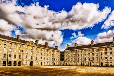 National Museum of Ireland - Decorative Arts and History