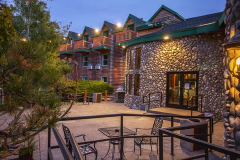 The Canyon Restaurant at The Retreat on Charleston Peak