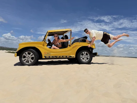 Passeio de Buggy nas Dunas de Genipabu