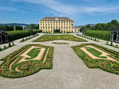 Schlosspark Schonbrunn