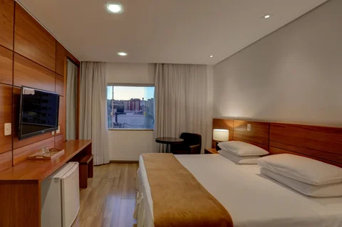 Hotel Shelton