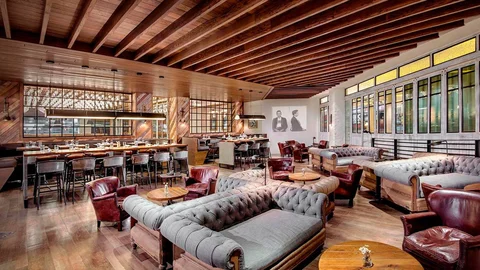 Yardbird Southern Table & Bar