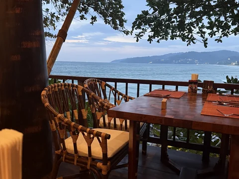 On The Rock Restaurant