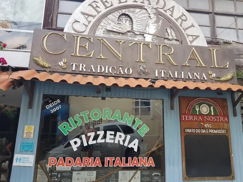 Panificadora e Cafe do Bosque