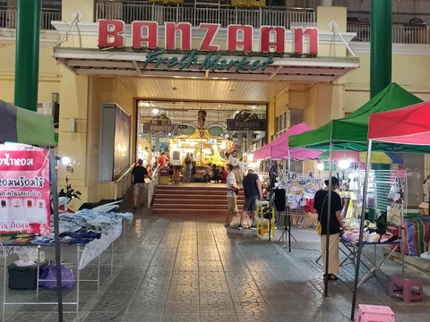 Banzaan Fresh Market