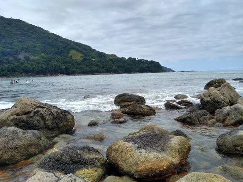 Praia de Camburizinho