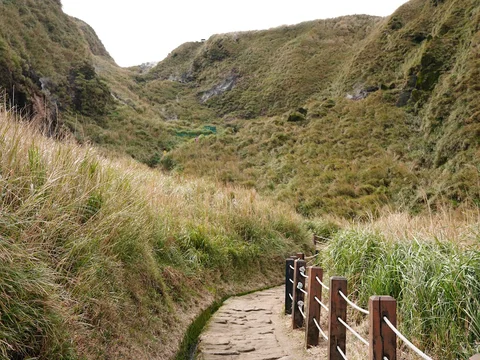 Mount Qixing Trail