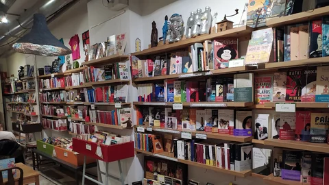 Ubik Café