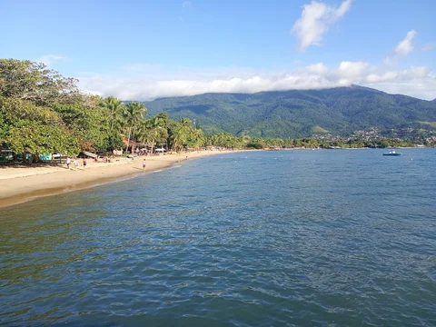 Praia do Pereque