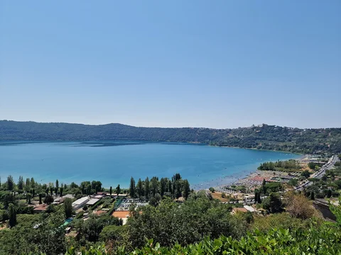 Lago Albano e Castel Gandolfo