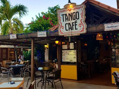 Tango Café