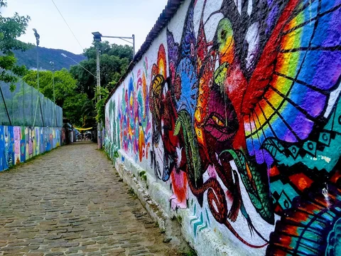 Beco da Mulher Maravilha Maresias