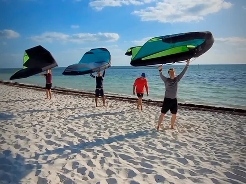 Cancun Kitesurf and Paddleboard