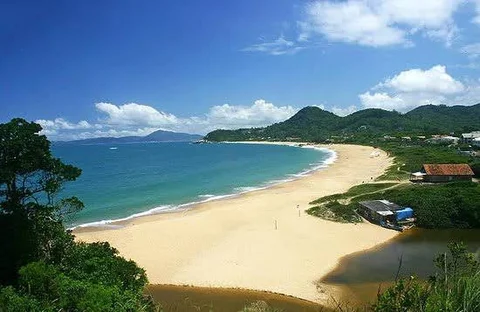 Praia do Estaleirinho