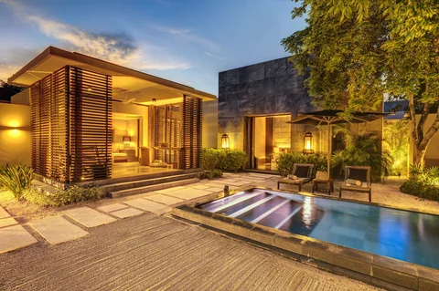 NIZUC Resort & Spa