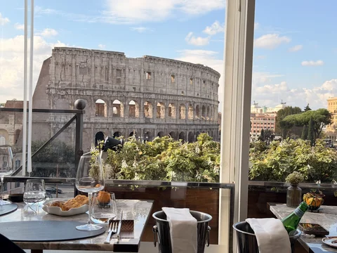 Aroma Restaurant