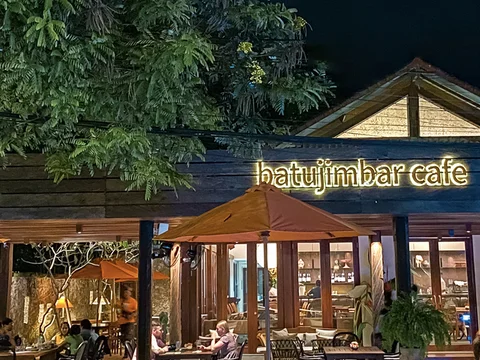 Cafe Batu Jimbar