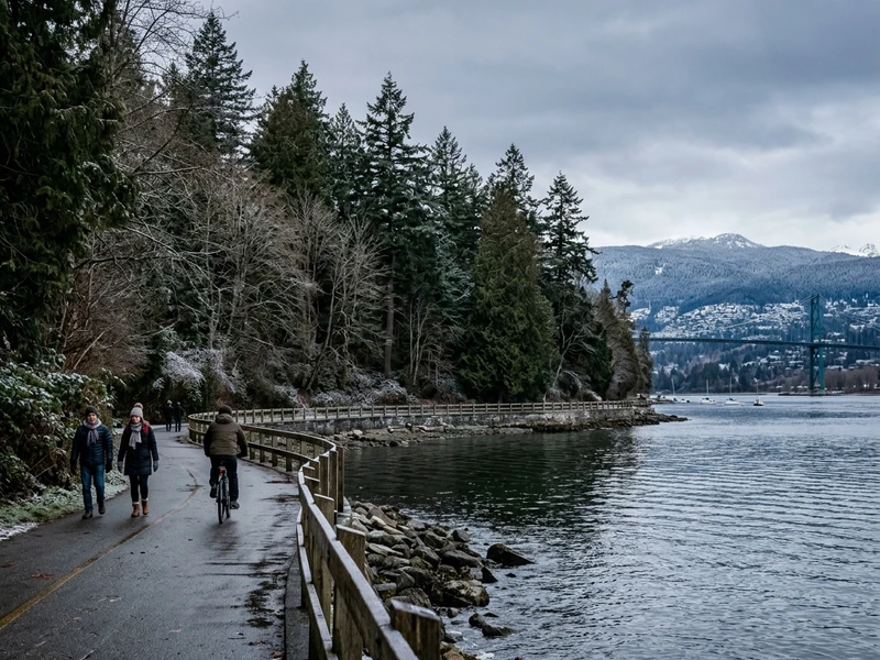 Roteiro sustentável de 3 dias desenhado para quem valoriza a preservação ambiental e busca contato íntimo com a exuberante natureza da costa oeste canadense no inverno. 🌲 Com deslocamentos por transporte coletivo limpo e caminhadas, a viagem contempla florestas pluviais temperadas milenares em Stanley Park e Lynn Canyon, trilha de raquetes de neve de baixo impacto em Mount Seymour e observação ética de fauna em áreas úmidas protegidas. 🦅 A gastronomia privilegia restaurantes certificados orgânicos e vegetarianos de ponta, enquanto a acomodação eco-friendly assegura baixo impacto ambiental do início ao fim. 🌿