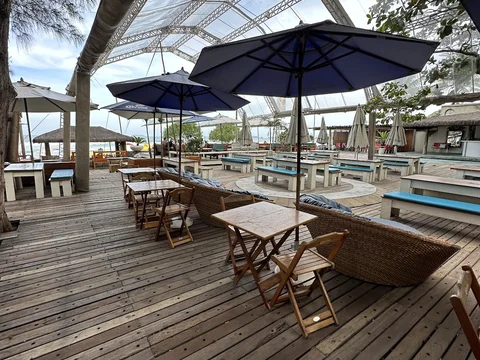 Fishbone Café