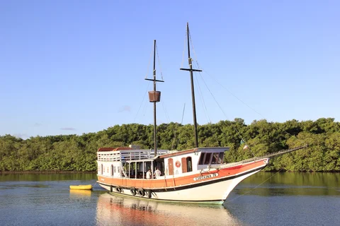 Passeio de Barco ao Pôr do Sol