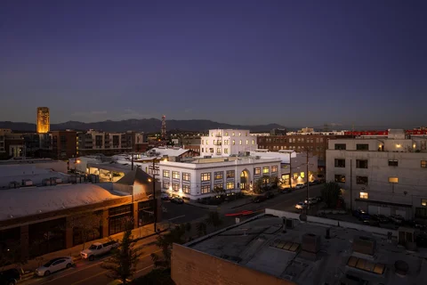 Hauser and Wirth Los Angeles