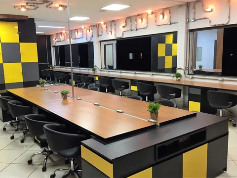 Locomotiva Coworking Cafe
