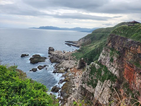 Longdong Climbing Area