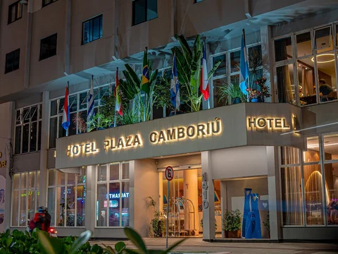 Hotel Plaza Camboriú