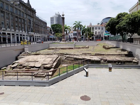 Cais do Valongo