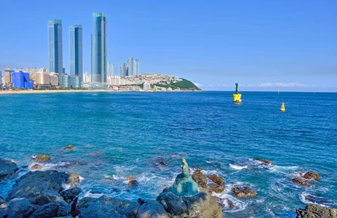 Dongbaekseom Island